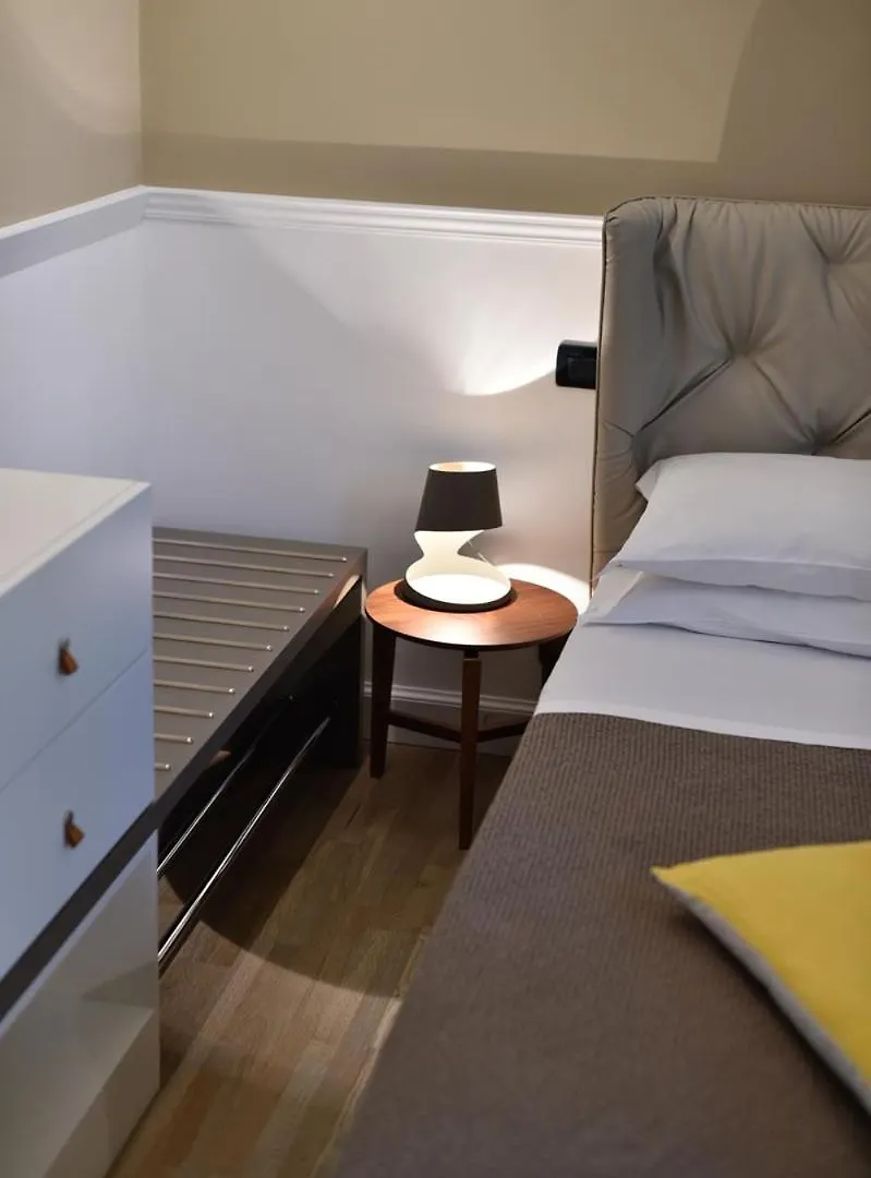 Palazzo Bovio - Boutique Apartments Padova