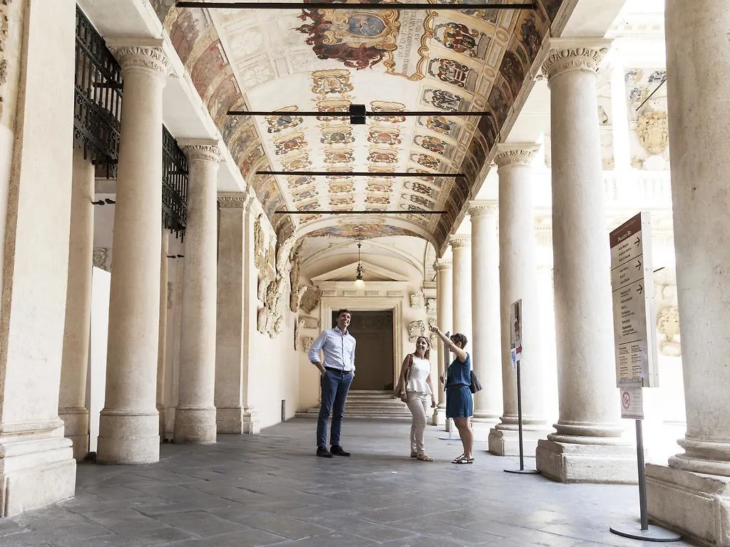 Palazzo Bovio - Boutique Apartments Padova