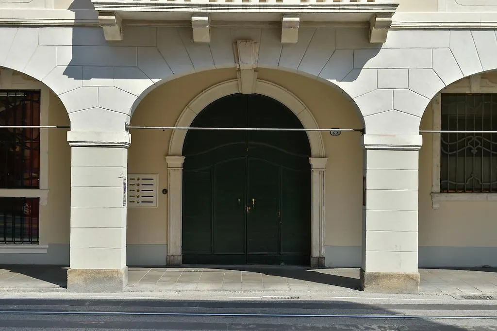 Palazzo Bovio - Boutique Apartments Padova İtalya