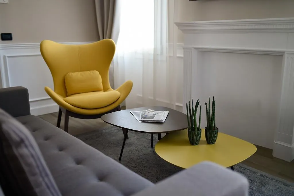 Palazzo Bovio - Boutique Apartments Padova İtalya